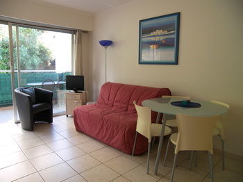Riviera Vip Forville-Stanislas Cannes Buitenkant foto